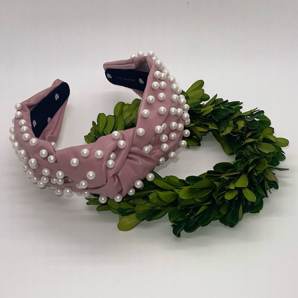 Lele Sadoughi vegan Mauve leather headband With pearl embellishments.